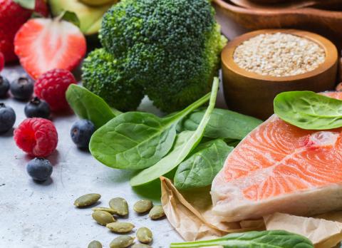 Dieta nordică, mai sănătoasă decât dieta mediteraneeană? Ce presupune planul alimentar