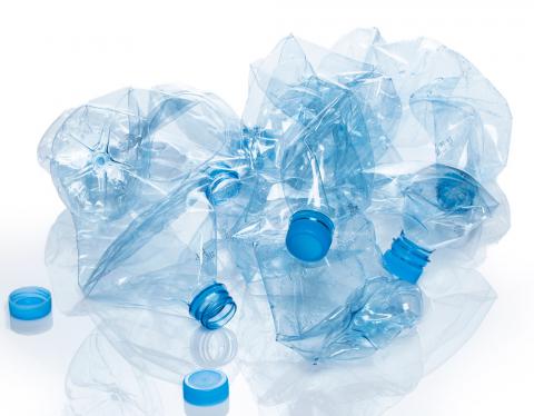Bolas de agua de plástico vacías