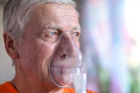 Ventilación mecánica para tratar un edema pulmonar