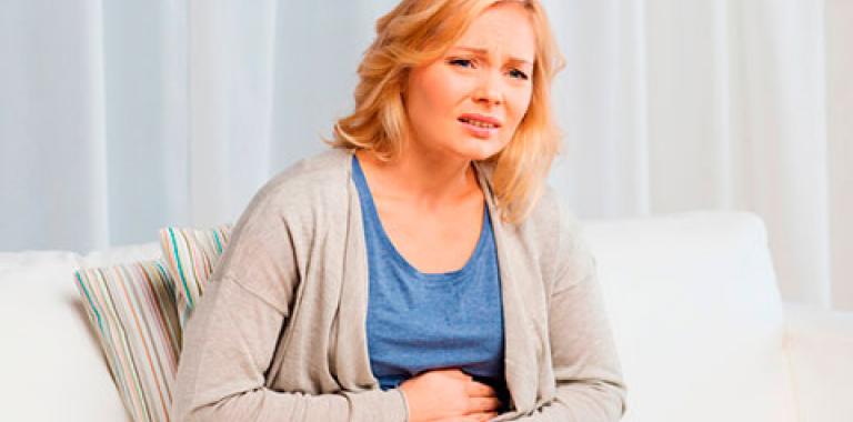 Mujer tratada de gastritis crónica