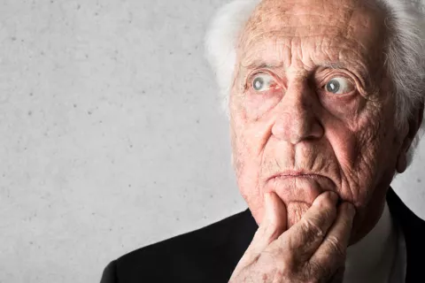 En la tercera edad el cerebro sigue creando miles de nuevas neuronas Proceso de neurogénesis en persona de la tercera edad