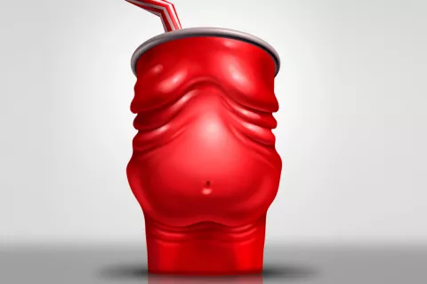 Prohibir los refrescos en el trabajo vinculado a mejor peso y salud Concepto de refresco y obesidad