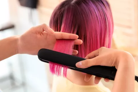 Algunos tintes de pelo podrían aumentar el riesgo de cáncer de mama Tinte de pelo y cáncer de mama
