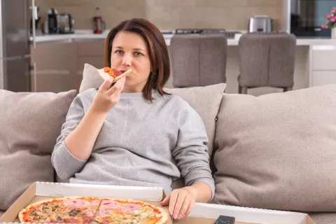 El hambre emocional incrementa el riesgo de trastornos alimenticios El hambre emocional incrementa el riesgo de trastornos alimentarios