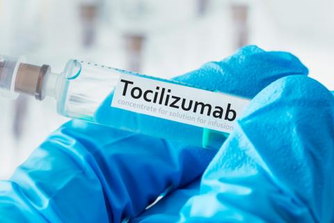 El tocilizumab reduce a la mitad el riesgo de muerte por coronavirus