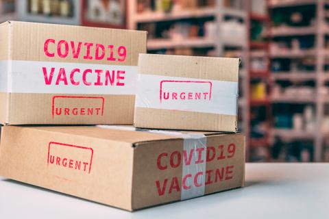 Cajas de vacunas contra el Covid-19