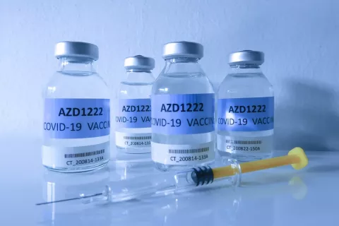 España autoriza la compra de 31 millones de dosis de vacuna anti-COVID-19 Dosis de vacuna de Astrazeneca