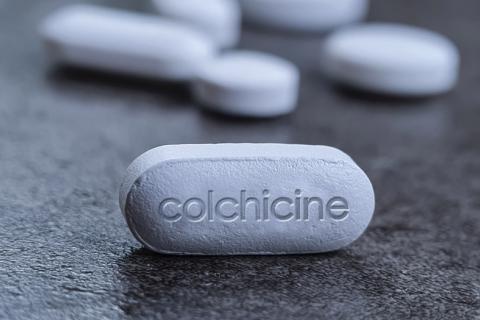 Colchicina reduce ingresos por COVID