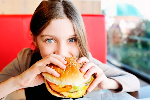 Dieta infantil y flora intestinal