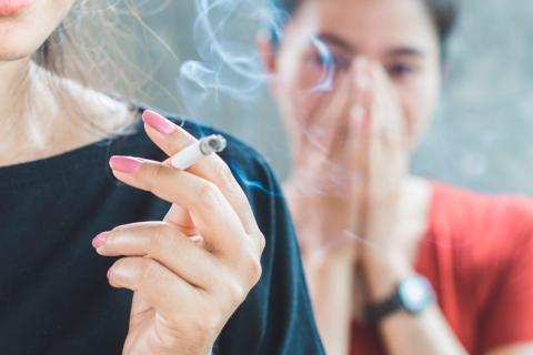 Fumador pasivo: 51% +riesgo cáncer oral 