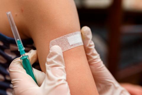 Vacuna de Sinovac es eficaz en niños