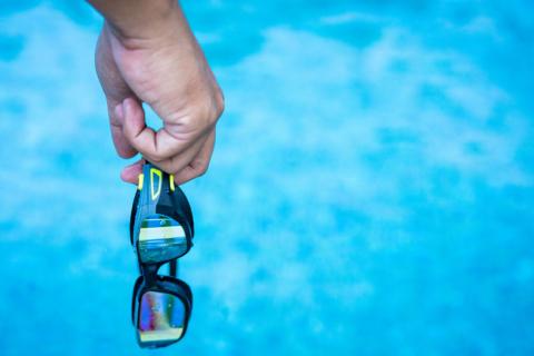 Gafas de natación alteran el lagrimal