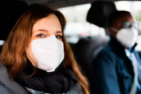 Diseñan una mascarilla FFP2 que te avisa cuando hay un exceso de CO2 Mascarilla FFP2 que te avisa cuando hay un exceso de CO2