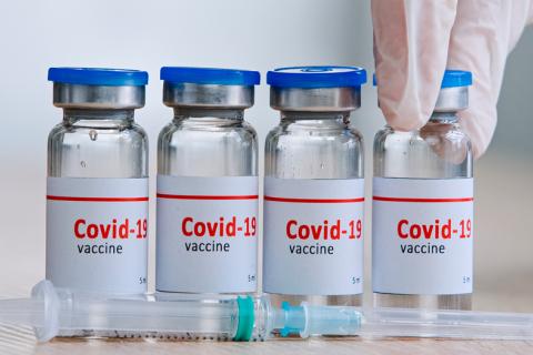 Efectividad de la cuarta dosis de la vacuna COVID
