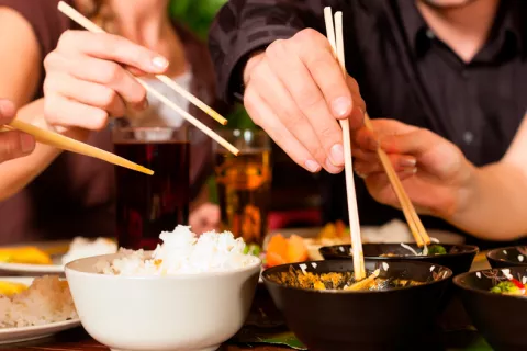 Una versión modificada de comida china reduciría la presión arterial Comida china contra la hipertensión