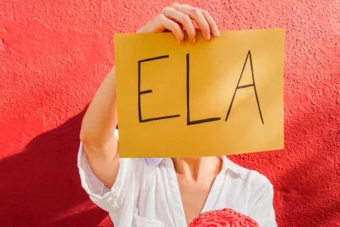 España aprueba tramitar la ley ELA y mejorar la atención a los pacientes