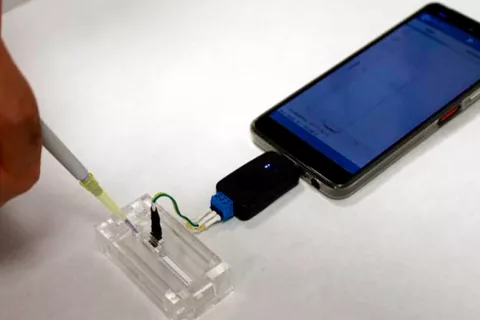 Nuevo test portátil del CSIC para detectar infecciones virales Imagen del nuevo test de diagnóstico que detecta ARN viral
