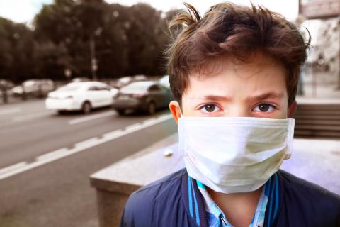 Asocian contaminación y trastornos mentales en niños