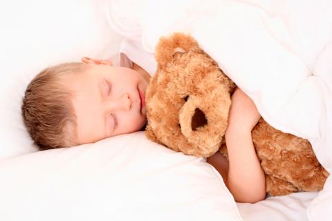 La enuresis nocturna infantil puede continuar en la edad adulta