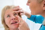 Cómo actuar ante un derrame ocular