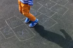 Cómo ha de ser el calzado en la edad escolar Calzado en la edad escolar