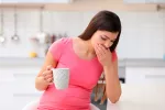 Contraindicaciones de la moringa: advertencias de uso Mujer embarazada tomando moringa