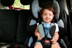 ¿Qué silla del coche compro para mi hijo? Niño en la silla del coche