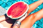 Fuentes alimenticias de agua Trozo de sandía rica en agua