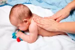 Cómo hacer un masaje a tu bebé Cómo hacer un masaje a tu bebé