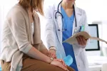 Recomendaciones para la fibromialgia Médico hace recomendaciones para la fibromialgia