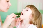 Síntomas de la enfermedad manos, pies y boca Síntomas de la enfermedad de manos, pies y boca