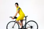 Entrevista a Mercé Sanjuan Mercé Sanjuan sobre una bicicleta