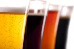 La cerveza negra es la que contiene más hierro Tipos de cerveza