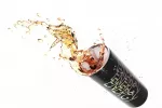 Mezclar bebidas energéticas y alcohol puede ser adictivo Envase de una bebida energética