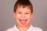 Síndrome de Angelman Niño con síndrome de Angelman