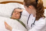 Síntomas de la sepsis Anciana con síntomas de la sepsis