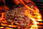 Consumir menos carne protege al medioambiente Carne en la barbacoa