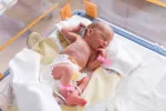 Crean una cuna térmica ideal para bebés prematuros Bebé prematuro
