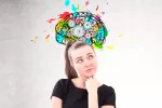 El estrés reduce el tamaño del cerebro y causa problemas de memoria Mujer estresada con problemas de memoria