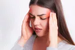 Mujer con problemas de migraña