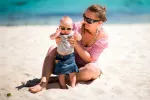 Con tu bebé a la playa Con tu bebé a la playa