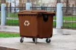 Quinto contenedor, reciclaje de materia orgánica Contenedor marrón para reciclar materia orgánica