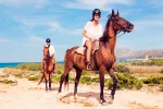 Aprender a montar a caballo Cómo y cuándo aprender a montar a caballo