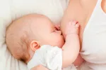 Galactogogos para producir más leche materna, ¿funcionan? Bebé tomando el pecho