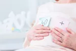 El 42% de las mujeres ha sido madre 5 años más tarde de lo que deseaba Mujer que ha sido madre con más de cuarenta años