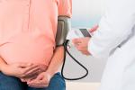 Embarazada con riesgo de hipertensión