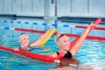 Ejercicios en el agua adecuados para mayores