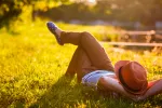 Vivir cerca de zonas verdes reduce el riesgo de síndrome metabólico Persona que vive cerca de zonas verdes