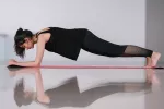 Planchas isométricas, cómo hacer bien el ejercicio más útil Planchas isométricas