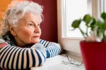 La soledad, causante del 18% de los casos de depresión en mayores Soledad: causa de depresión en mayores